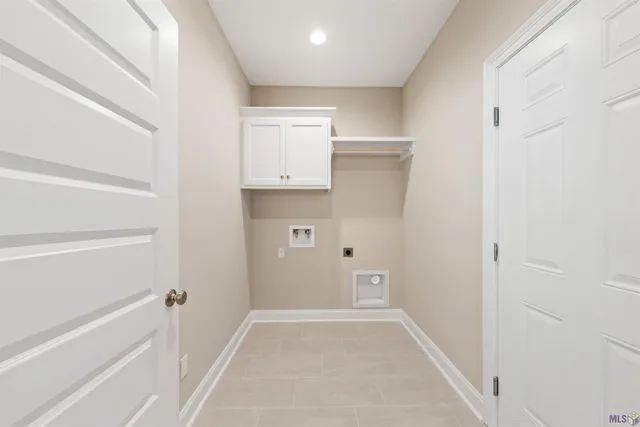 $319,999 | 3899 Waterbury Avenue, Baton Rouge, LA 70820