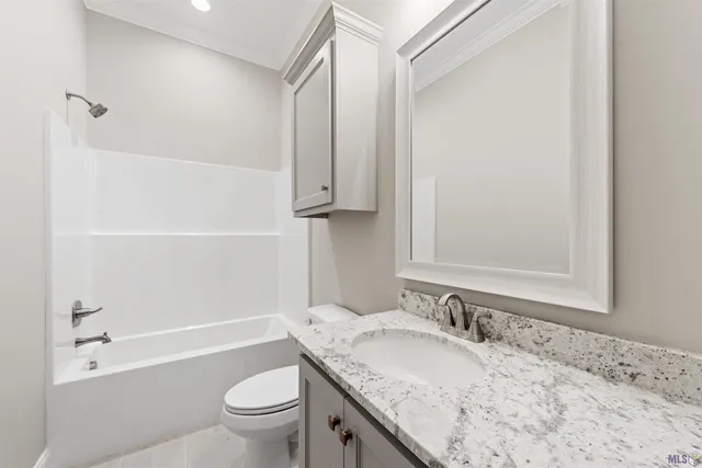 $319,999 | 3899 Waterbury Avenue, Baton Rouge, LA 70820