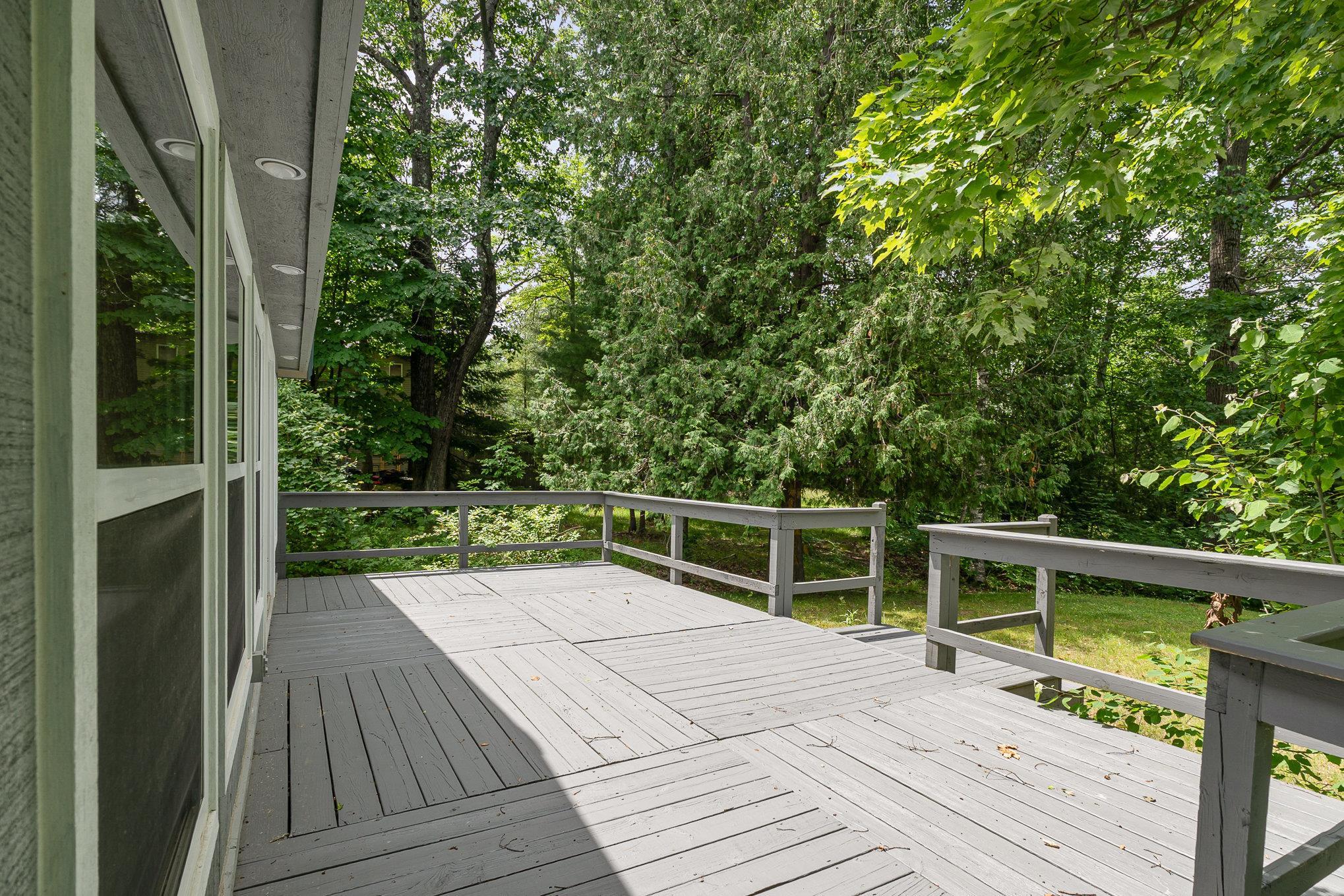 1517 South Whitney Beach Road Beaverton, MI 48612 - Photo 8 of 24 Gallery Image 8