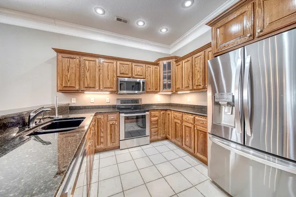 $349,900 | 1649 D Lakeview Drive, Young Harris, GA 30582