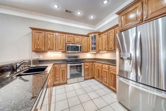 $375,000 | 1649 D Lakeview Drive, Young Harris, GA 30582