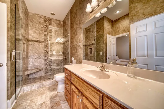 $375,000 | 1649 D Lakeview Drive, Young Harris, GA 30582