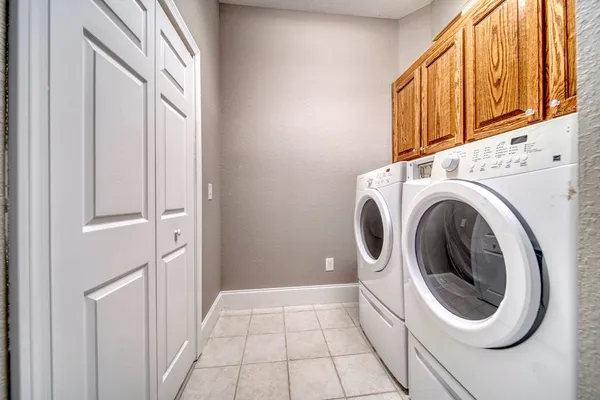 $349,900 | 1649 D Lakeview Drive, Young Harris, GA 30582