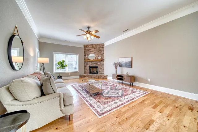 $375,000 | 1649 D Lakeview Drive, Young Harris, GA 30582