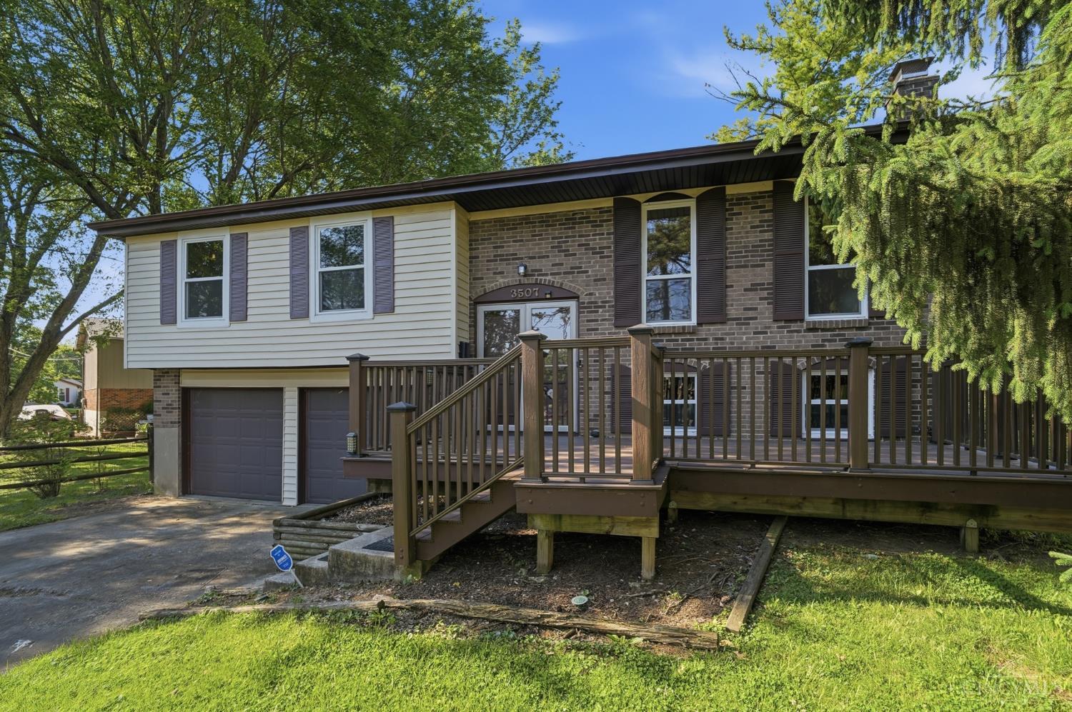 3507 West Galbraith Road Cincinnati, OH 45239 - Photo 2 of 54
