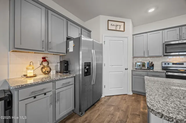 $299,900 | 1215 Queensland Lane, Ayden, NC 28513