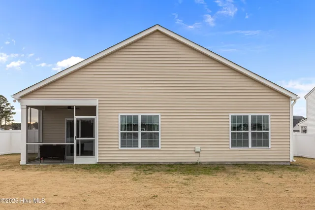 $299,900 | 1215 Queensland Lane, Ayden, NC 28513