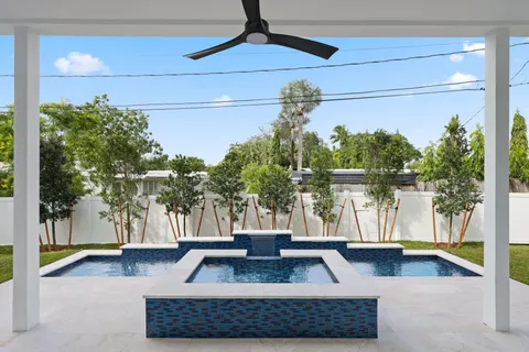 $2,350,000 | 2015 Northeast 4th Avenue, Wilton Manors, FL 33305