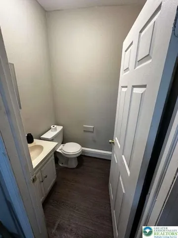 $2,100 | 626 Oak Street, Allentown, PA 18102