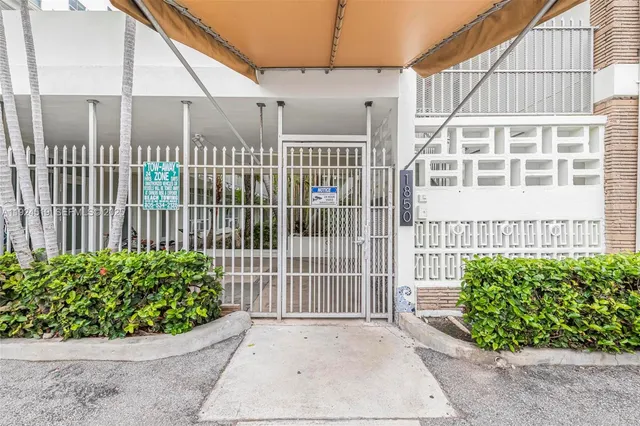 $1,875 | 1850 Meridian Avenue, Unit 7, Miami Beach, FL 33139