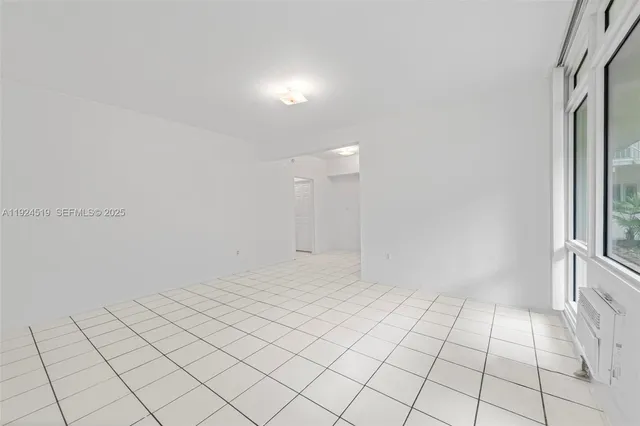 $1,875 | 1850 Meridian Avenue, Unit 7, Miami Beach, FL 33139