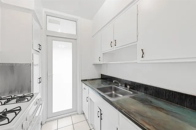 $1,875 | 1850 Meridian Avenue, Unit 7, Miami Beach, FL 33139