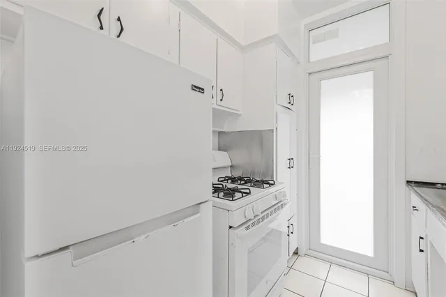 $1,875 | 1850 Meridian Avenue, Unit 7, Miami Beach, FL 33139