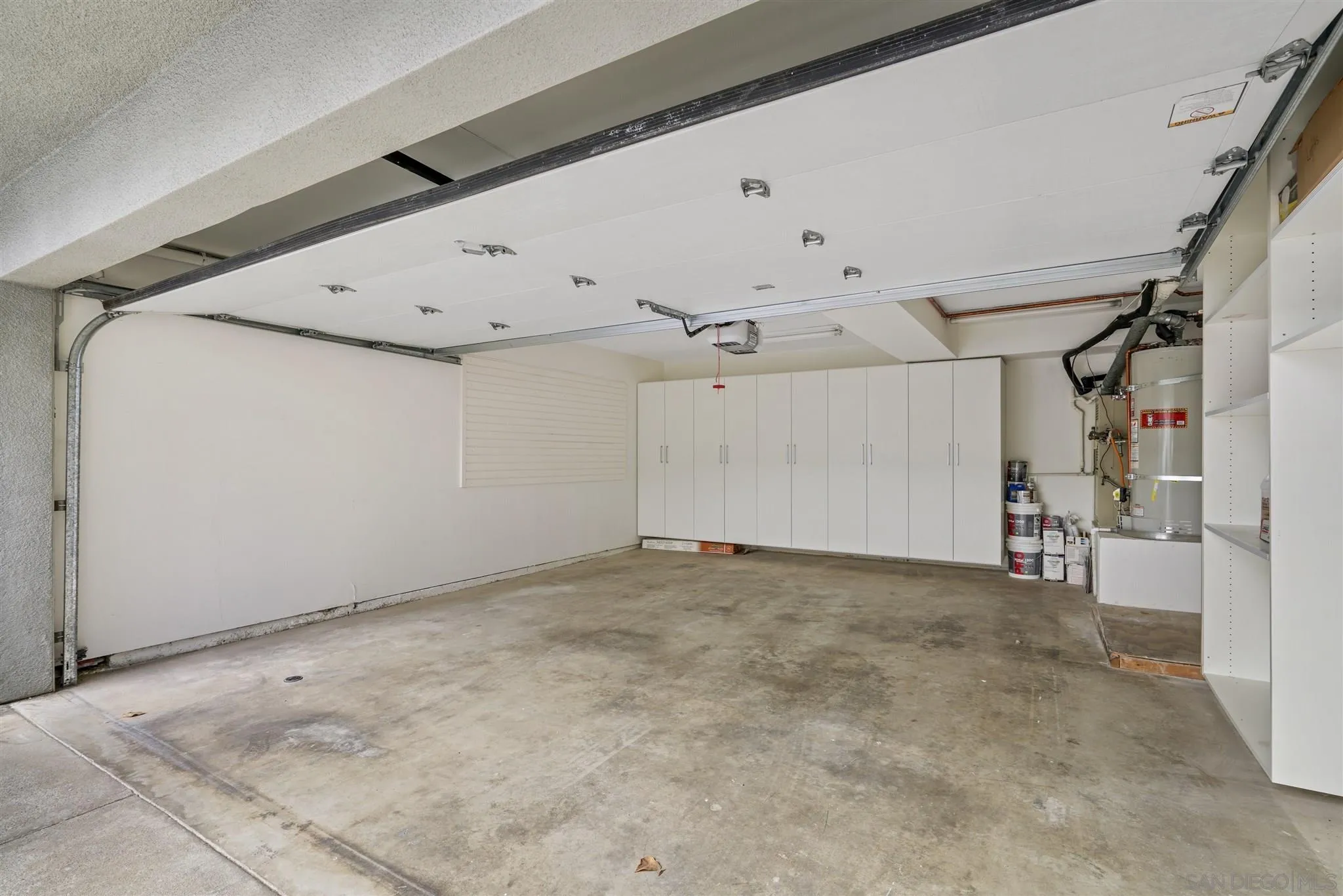 166 Solana Point Circle Solana Beach, CA 92075 - Photo 13 of 20 a view of an empty room