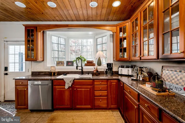 $1,100,000 | 11912 Sawhill Boulevard, Spotsylvania, VA 22553