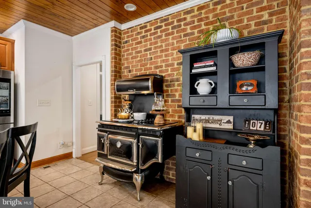 $1,100,000 | 11912 Sawhill Boulevard, Spotsylvania, VA 22553