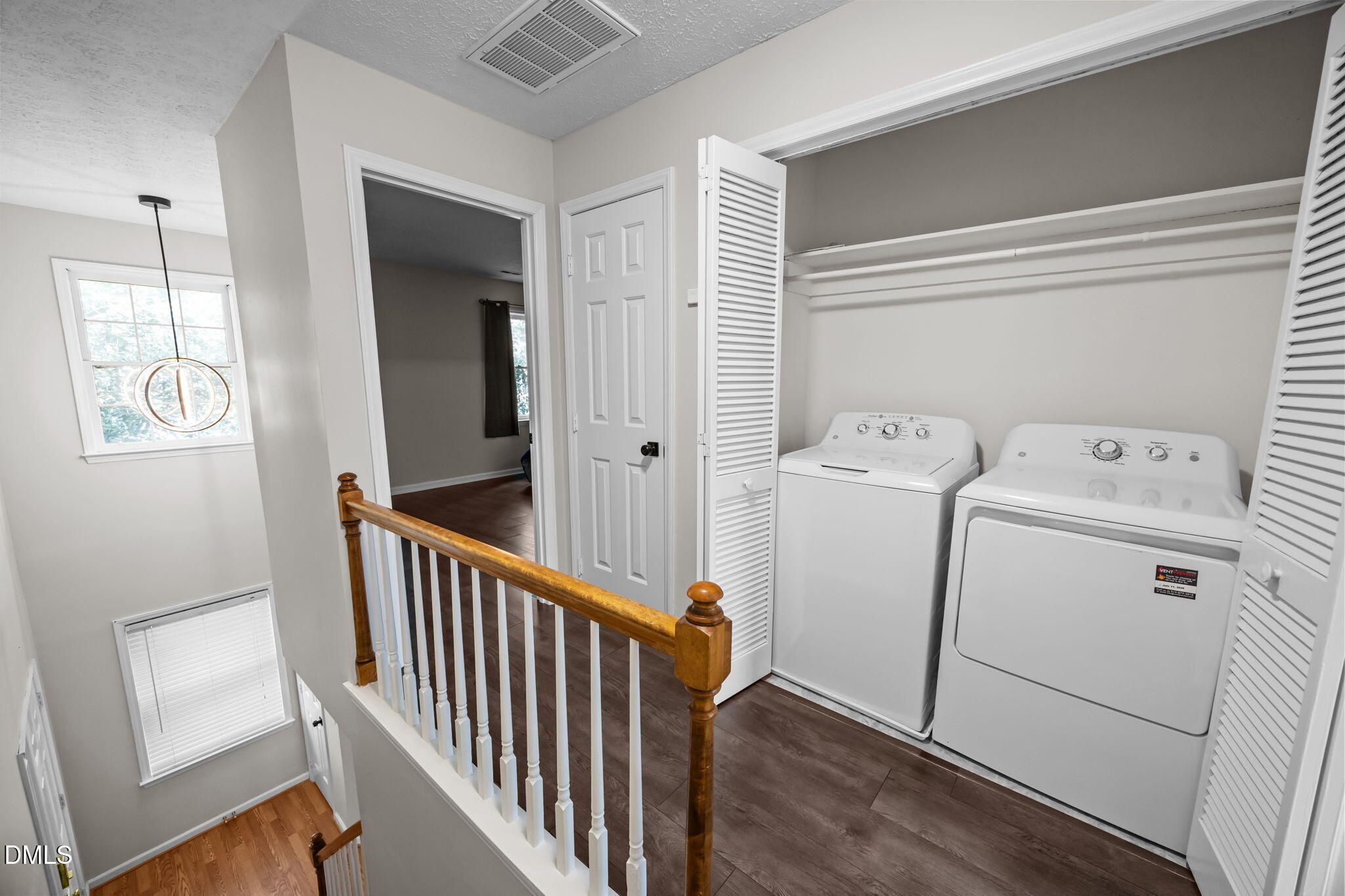 404 Broad Leaf Circle Raleigh, NC 27613 - Photo 20 of 52 46-web-or-mls-IMG_0336