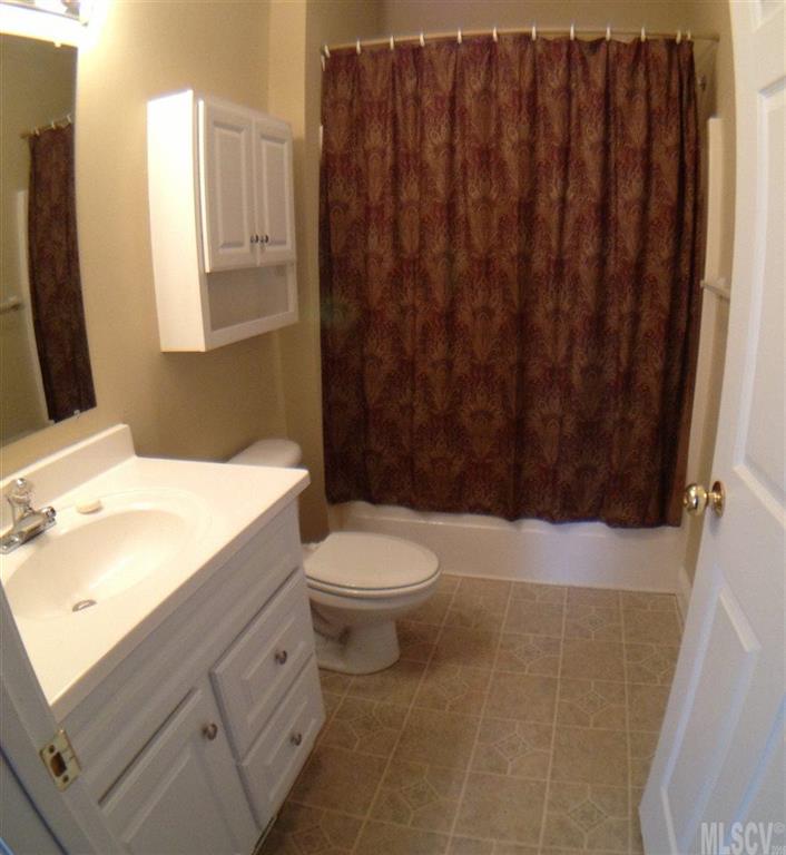 5362 Pittstown Road Hickory, NC 28602 - Photo 3 of 25 Gallery Image 3