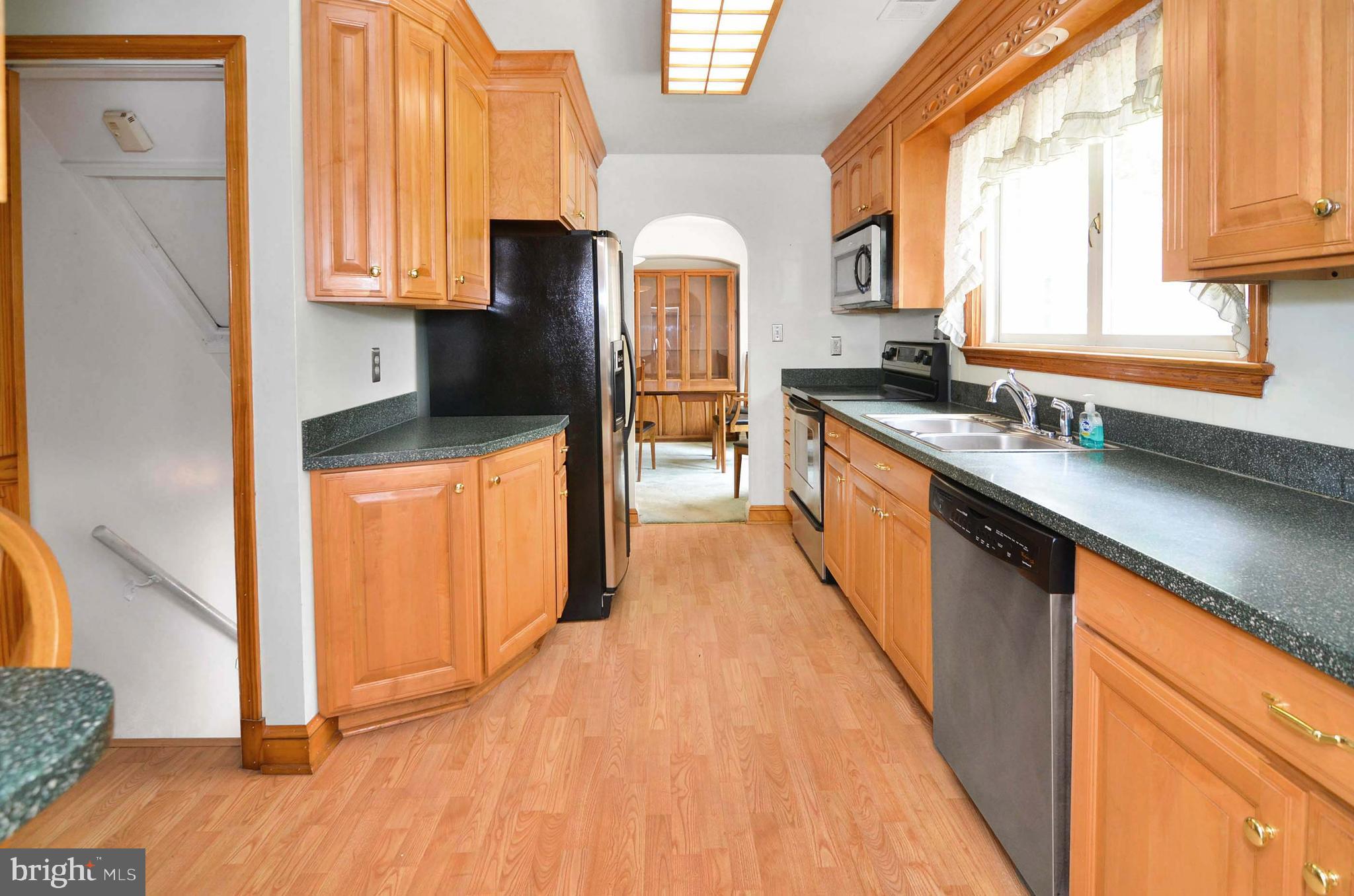 17313 Donora Road Silver Spring, MD 20905 - Photo 14 of 50