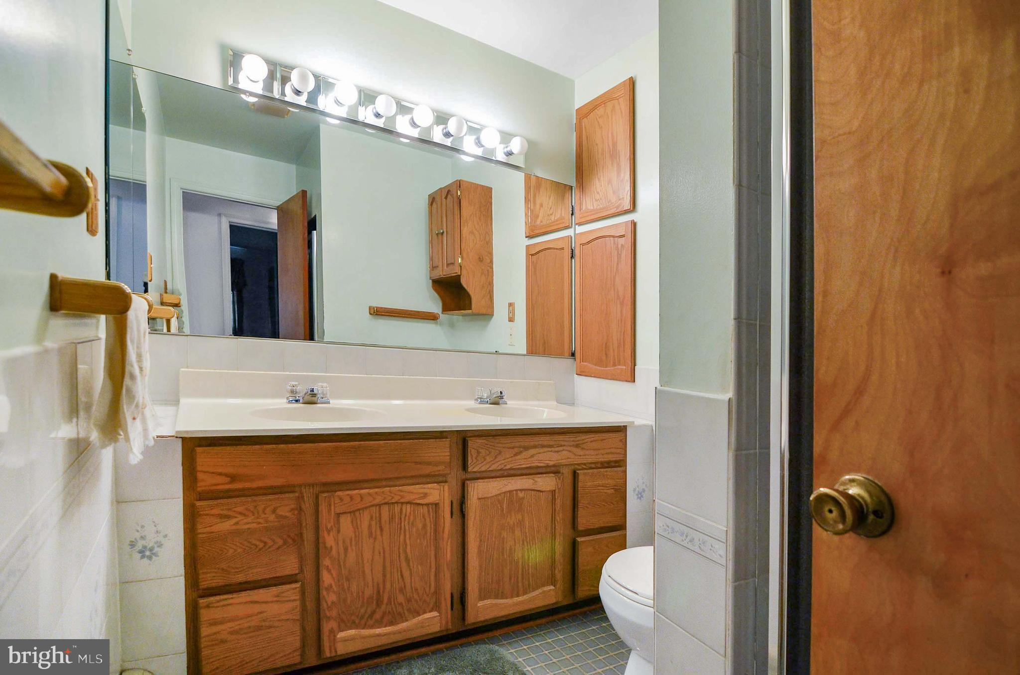 17313 Donora Road Silver Spring, MD 20905 - Photo 35 of 50
