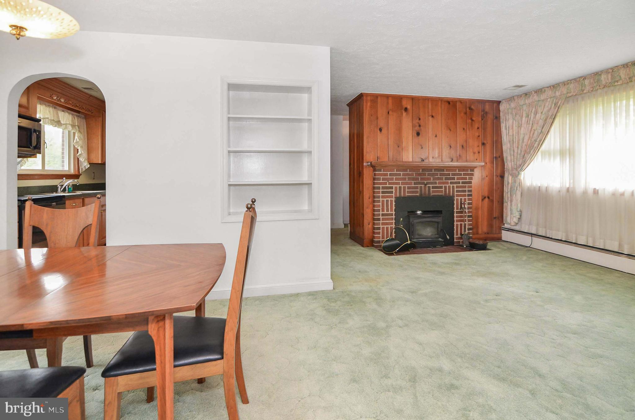 17313 Donora Road Silver Spring, MD 20905 - Photo 7 of 50