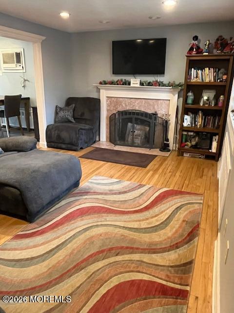 141 High Street Woodbridge, NJ 07095 - Photo 16 of 43 LR fireplace