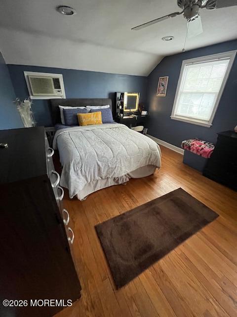 141 High Street Woodbridge, NJ 07095 - Photo 19 of 43 Large Master Bedroom 1