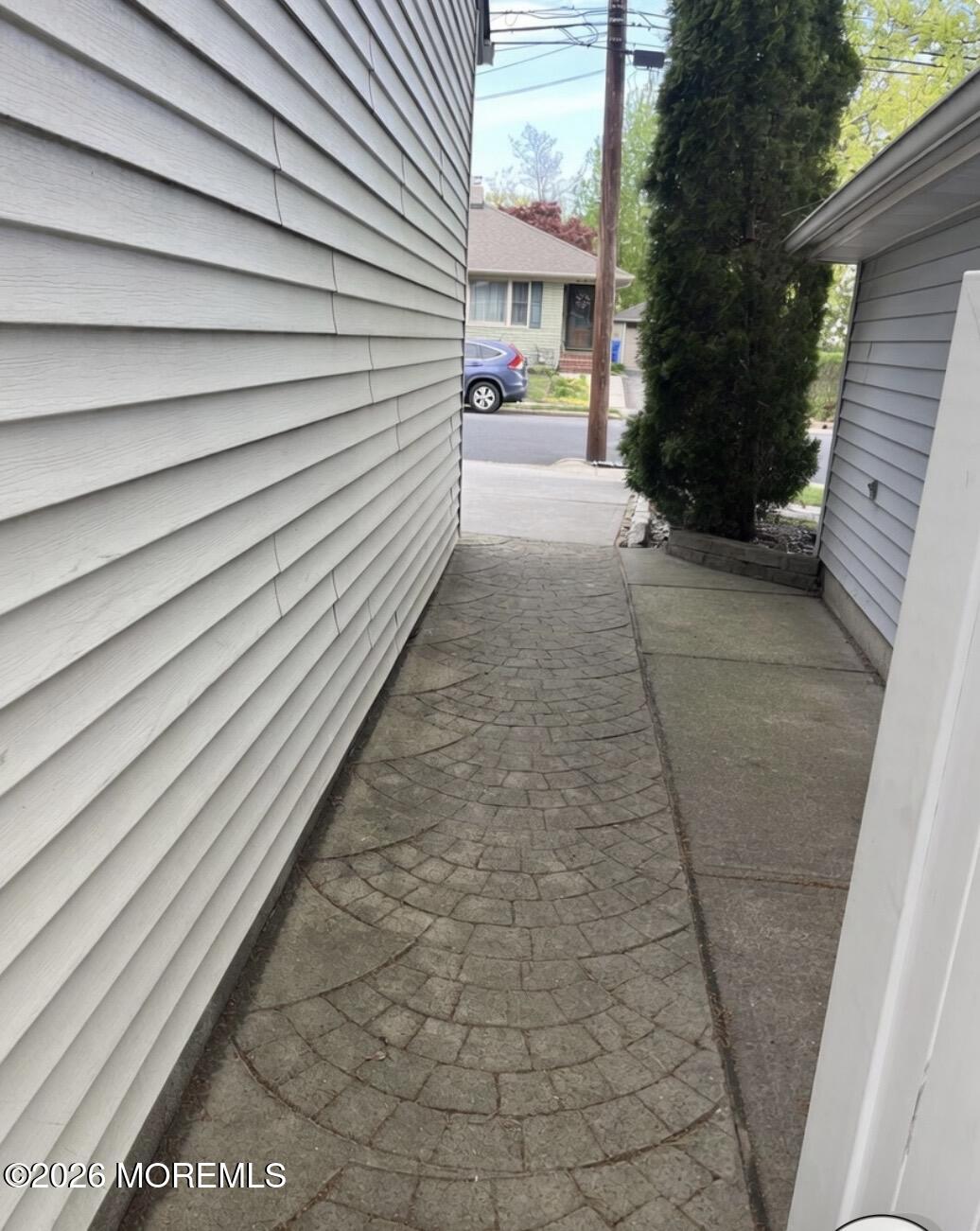 141 High Street Woodbridge, NJ 07095 - Photo 41 of 43 Side of house leading to yard