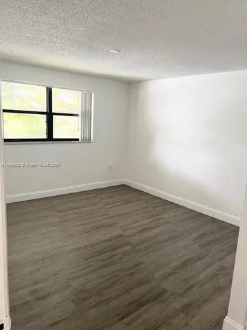 $2,400 | 9995 Nob Hill Lane, Unit 9995, Sunrise, FL 33351