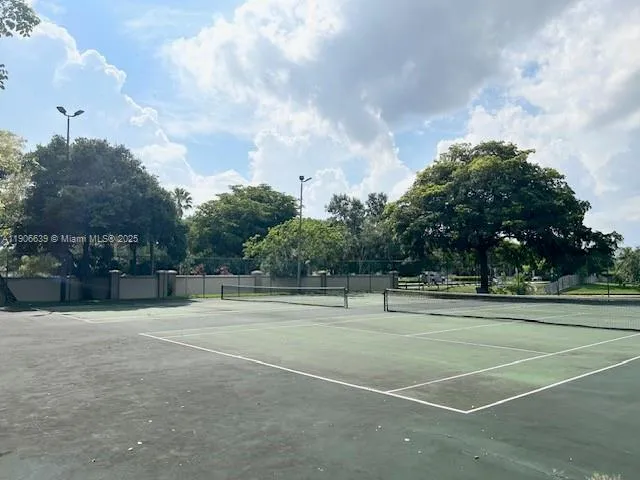 $2,400 | 9995 Nob Hill Lane, Unit 9995, Sunrise, FL 33351