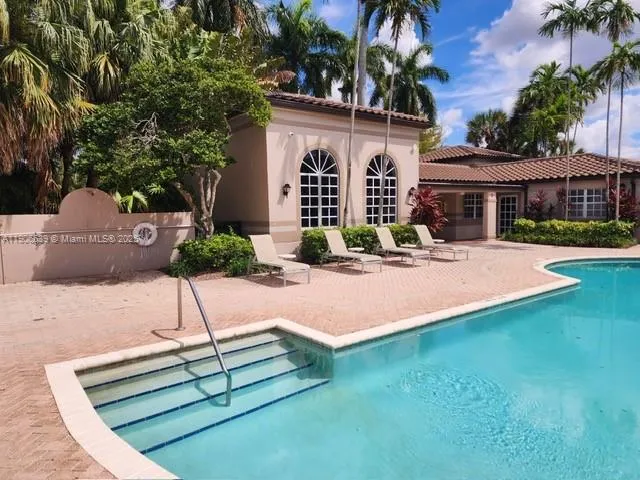 $2,400 | 9995 Nob Hill Lane, Unit 9995, Sunrise, FL 33351