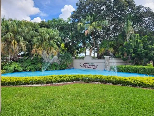 $2,400 | 9995 Nob Hill Lane, Unit 9995, Sunrise, FL 33351