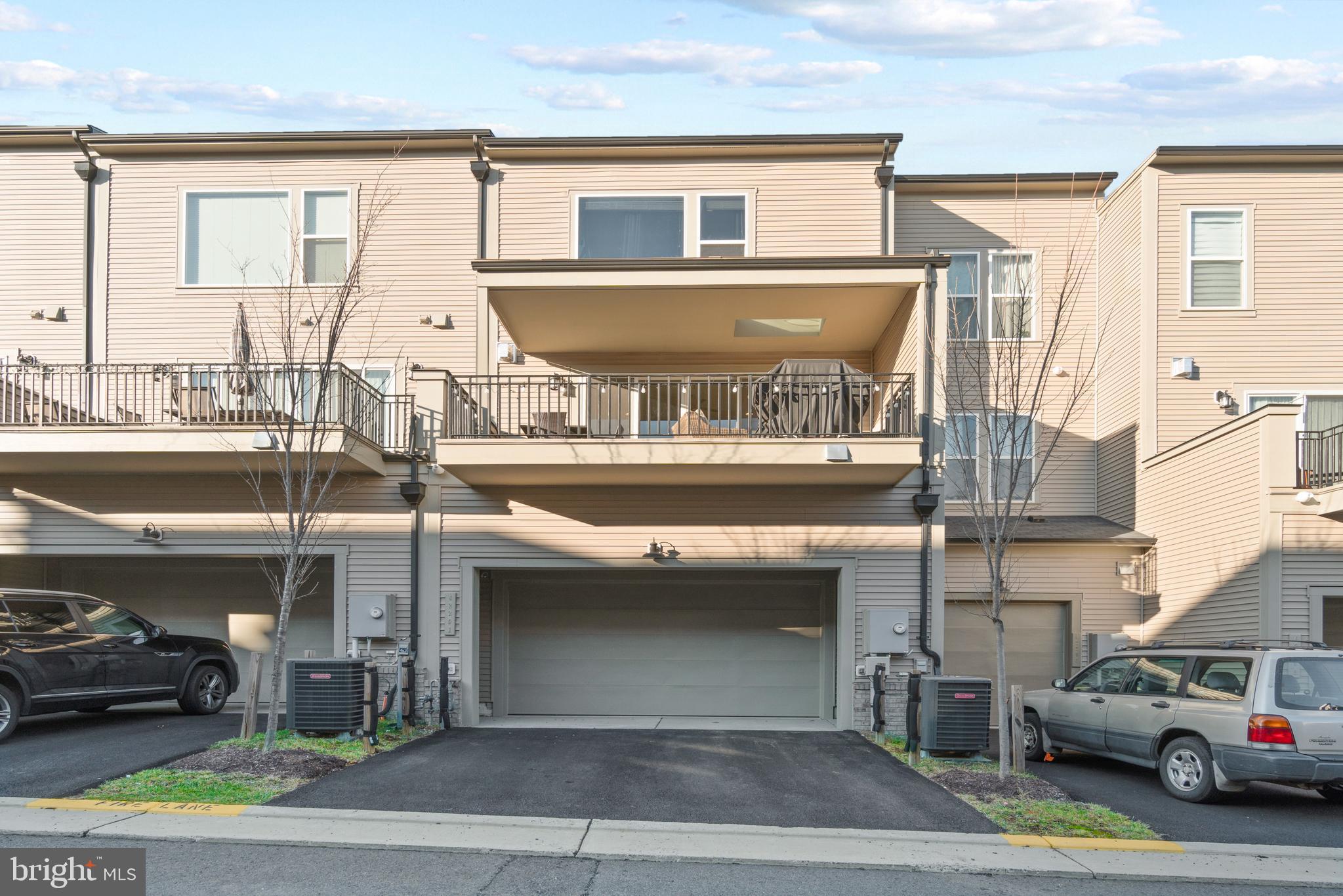 42291 Porter Ridge Terrace Ashburn, VA 20148 - Photo 41 of 45 Gallery Image 41