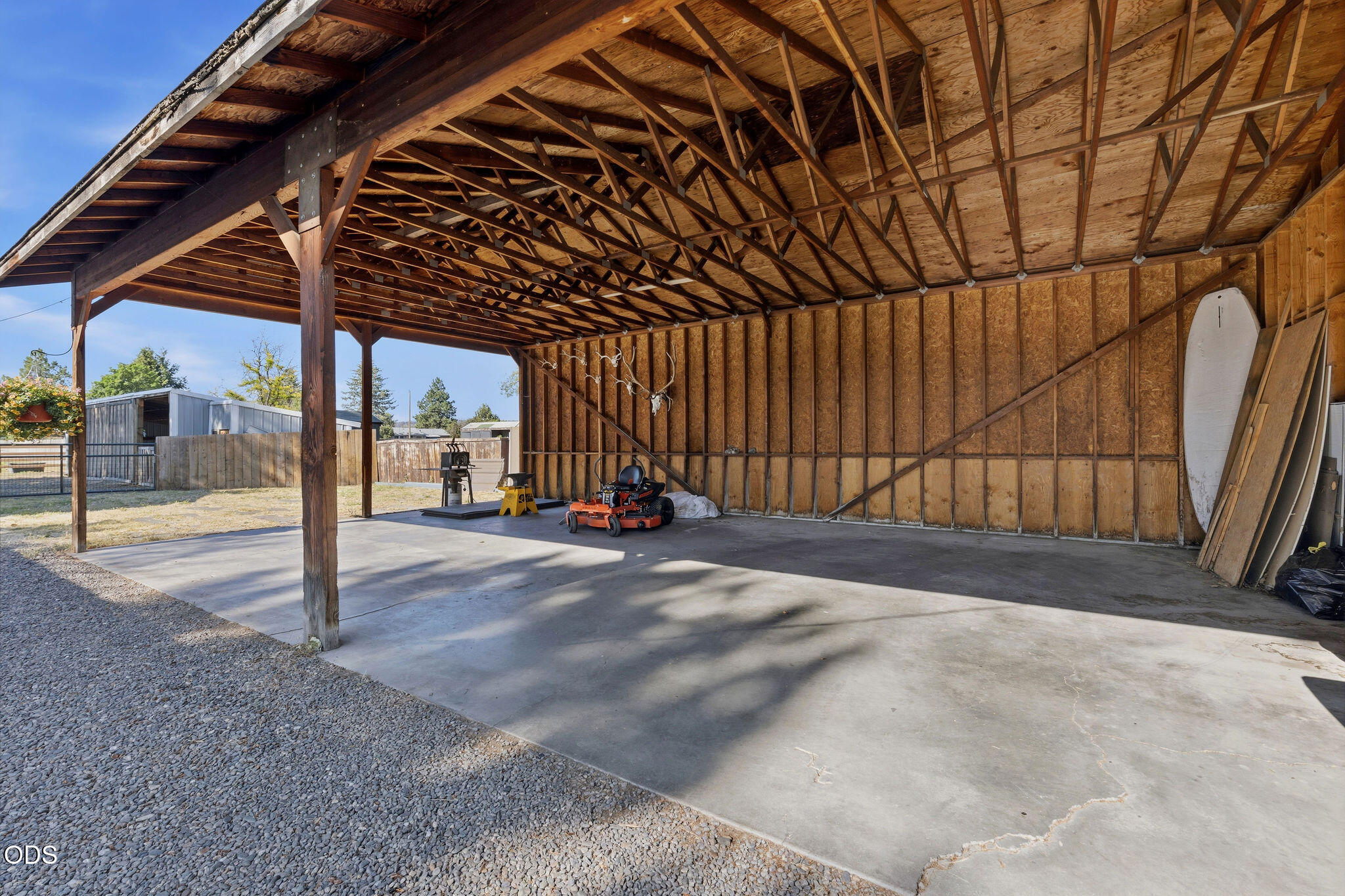 524 Martingale Road Prineville, OR 97754 - Photo 20 of 32