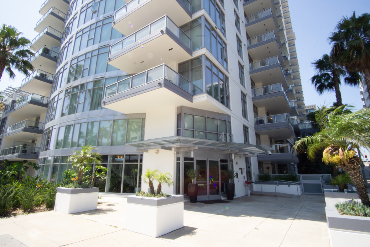 West Ocean 411 W Seaside Way, Long Beach, CA 90802 - Photo 2 of 3