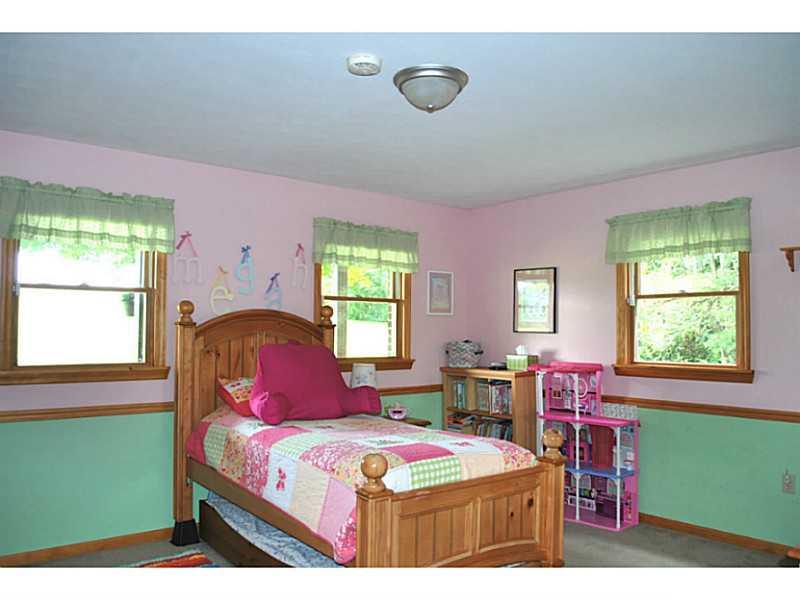 141 Sportsman Lane Rochester, PA 15074 - Photo 13 of 25 Bedroom. Main floor front bedroom