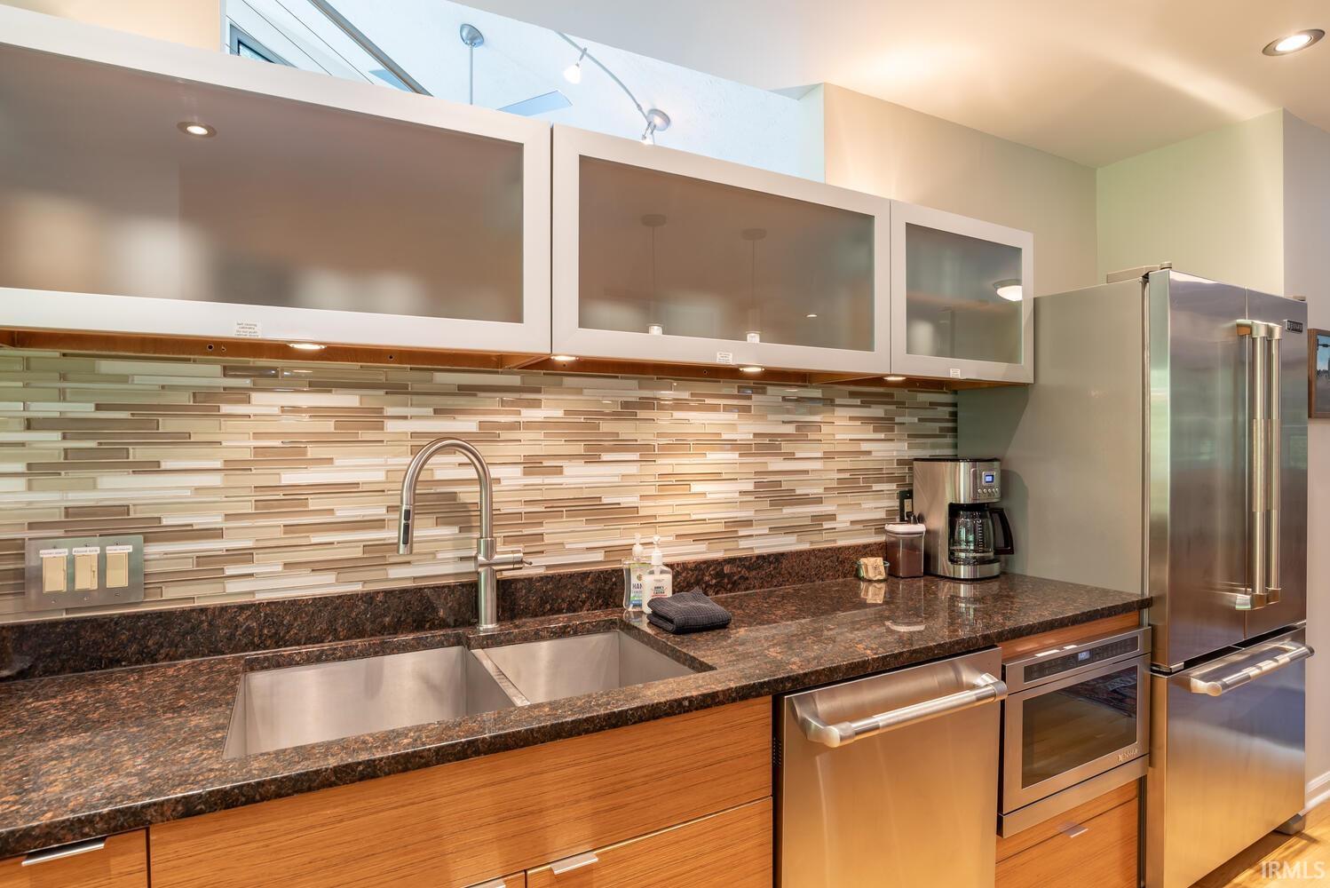 5455 East James Road Bloomington, IN 47408 - Photo 18 of 36 Gallery Image 18