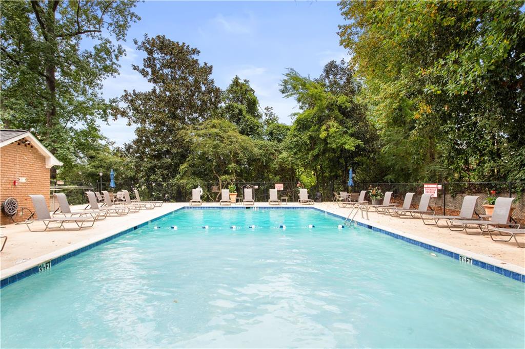 1101 Collier Road Northwest, Unit L5 Atlanta, GA 30318 - Photo 19 of 25 Gallery Image 19