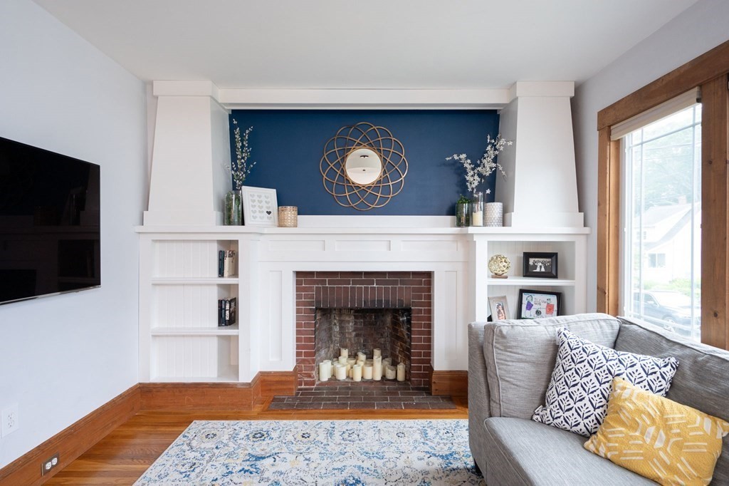 75 Bickford Road Braintree, MA 02184 - Photo 2 of 27 Gallery Image 2