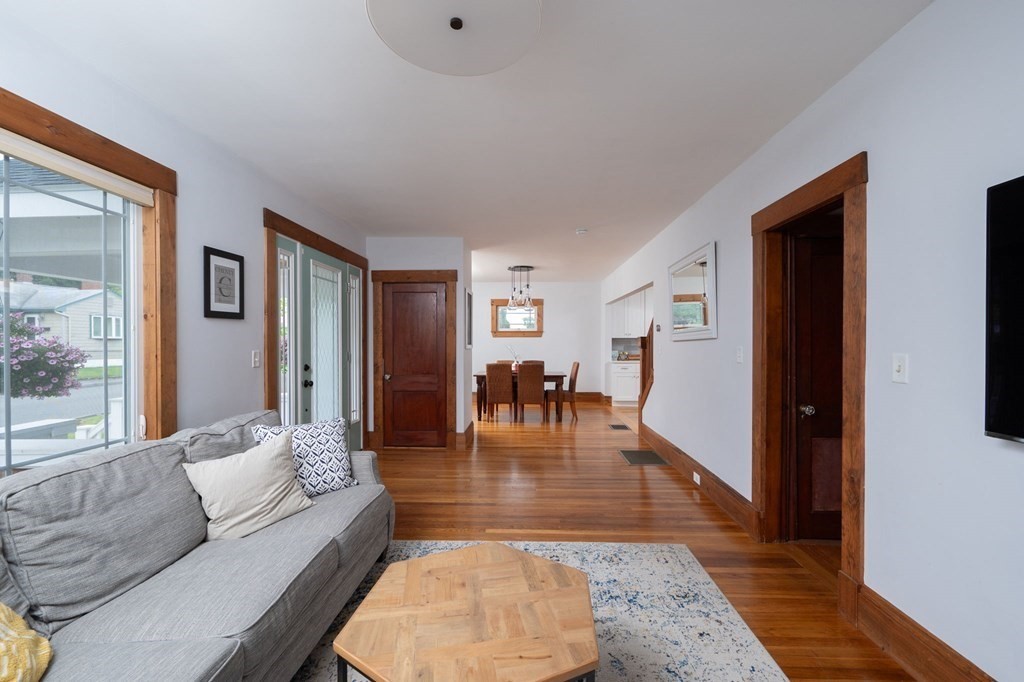 75 Bickford Road Braintree, MA 02184 - Photo 4 of 27 Gallery Image 4