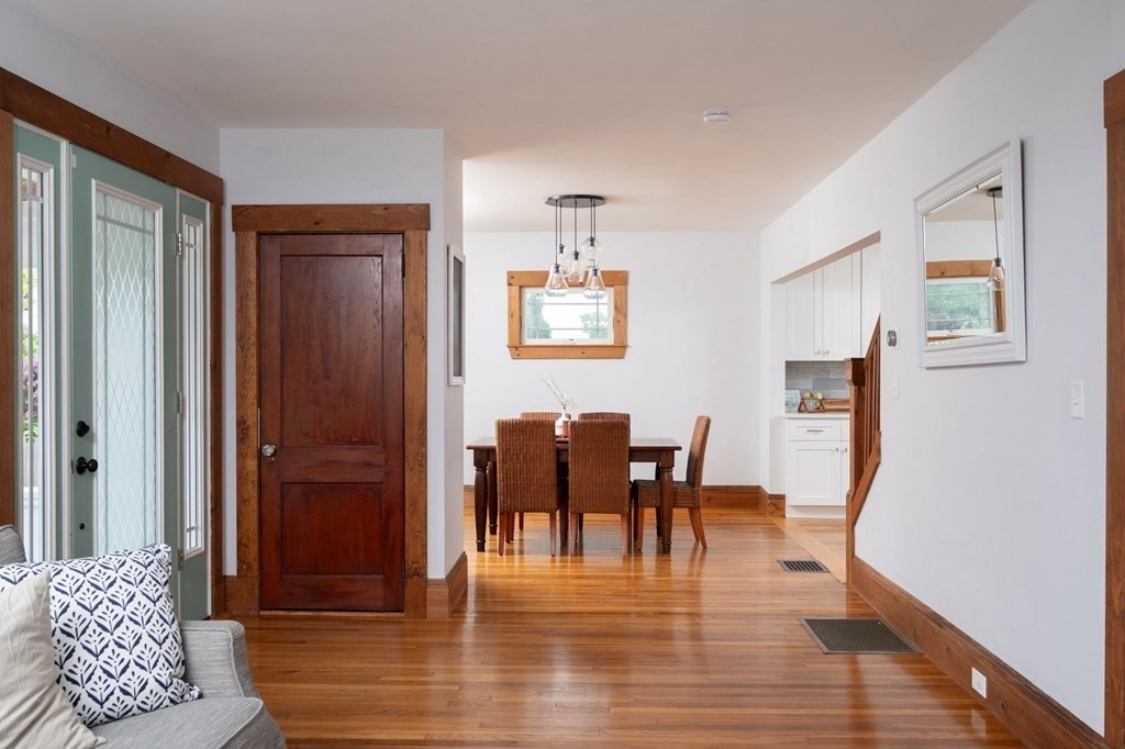 75 Bickford Road Braintree, MA 02184 - Photo 5 of 27 Gallery Image 5