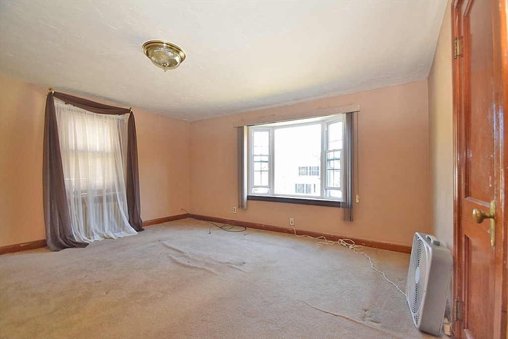 28 Silver Street Randolph, MA 02368 - Photo 21 of 32
