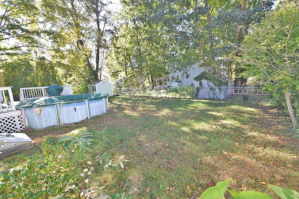28 Silver Street Randolph, MA 02368 - Photo 4 of 32
