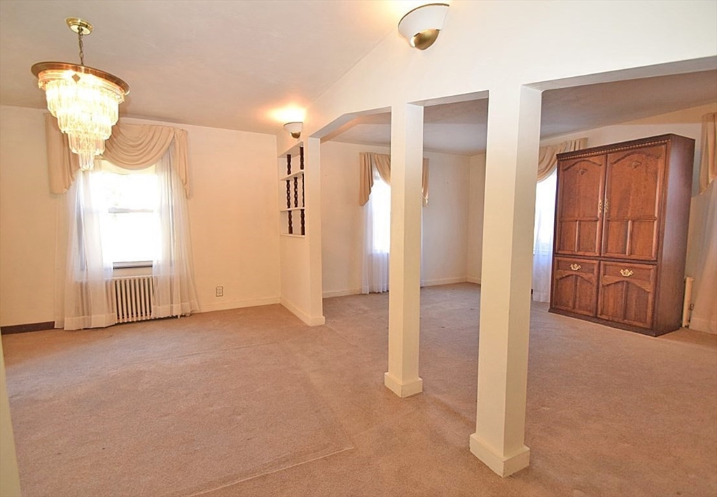 28 Silver Street Randolph, MA 02368 - Photo 8 of 32
