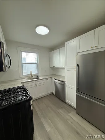 $1,700 | 301 Crestwood Avenue, Buffalo, NY 14216