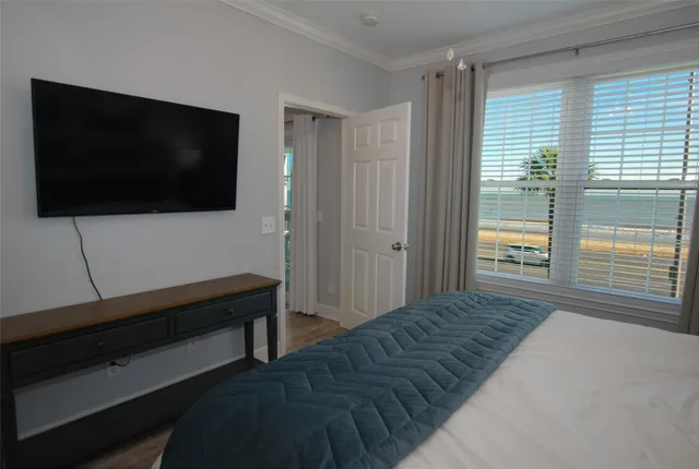 $289,000 | 7000 Seawall Boulevard, Unit 624, Galveston, TX 77551