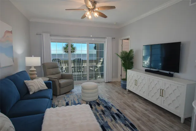 $289,000 | 7000 Seawall Boulevard, Unit 624, Galveston, TX 77551