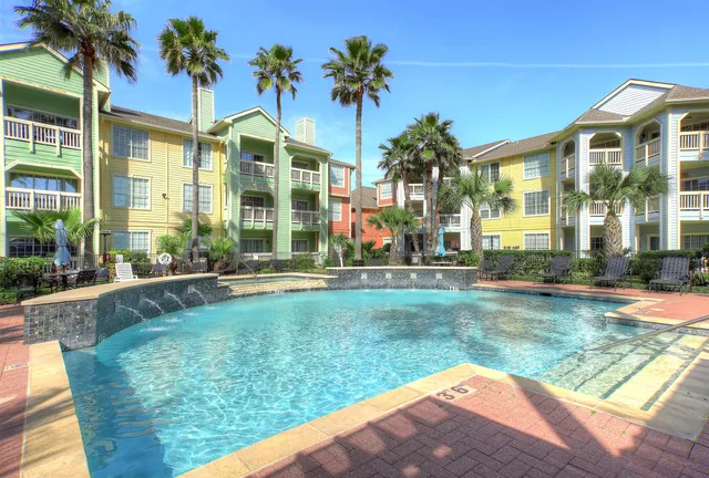 $289,000 | 7000 Seawall Boulevard, Unit 624, Galveston, TX 77551