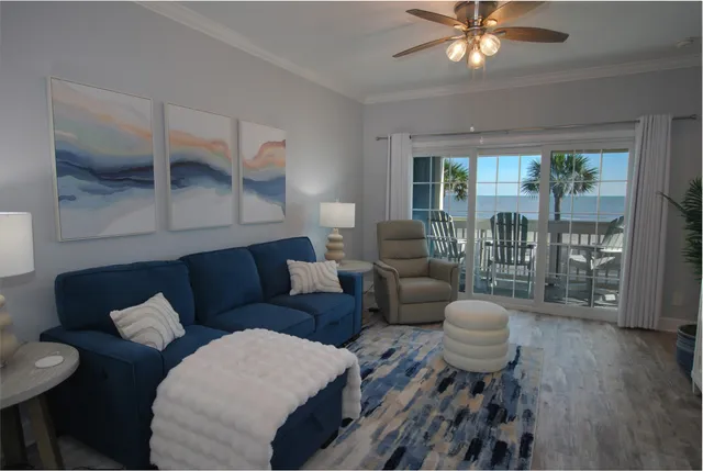 $289,000 | 7000 Seawall Boulevard, Unit 624, Galveston, TX 77551