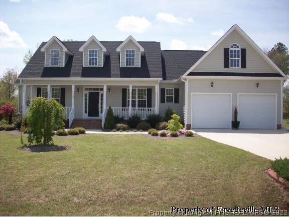 180 Ruth Circle Fuquay-Varina, NC 27526 - Photo 1 of 12 Gallery Image 1